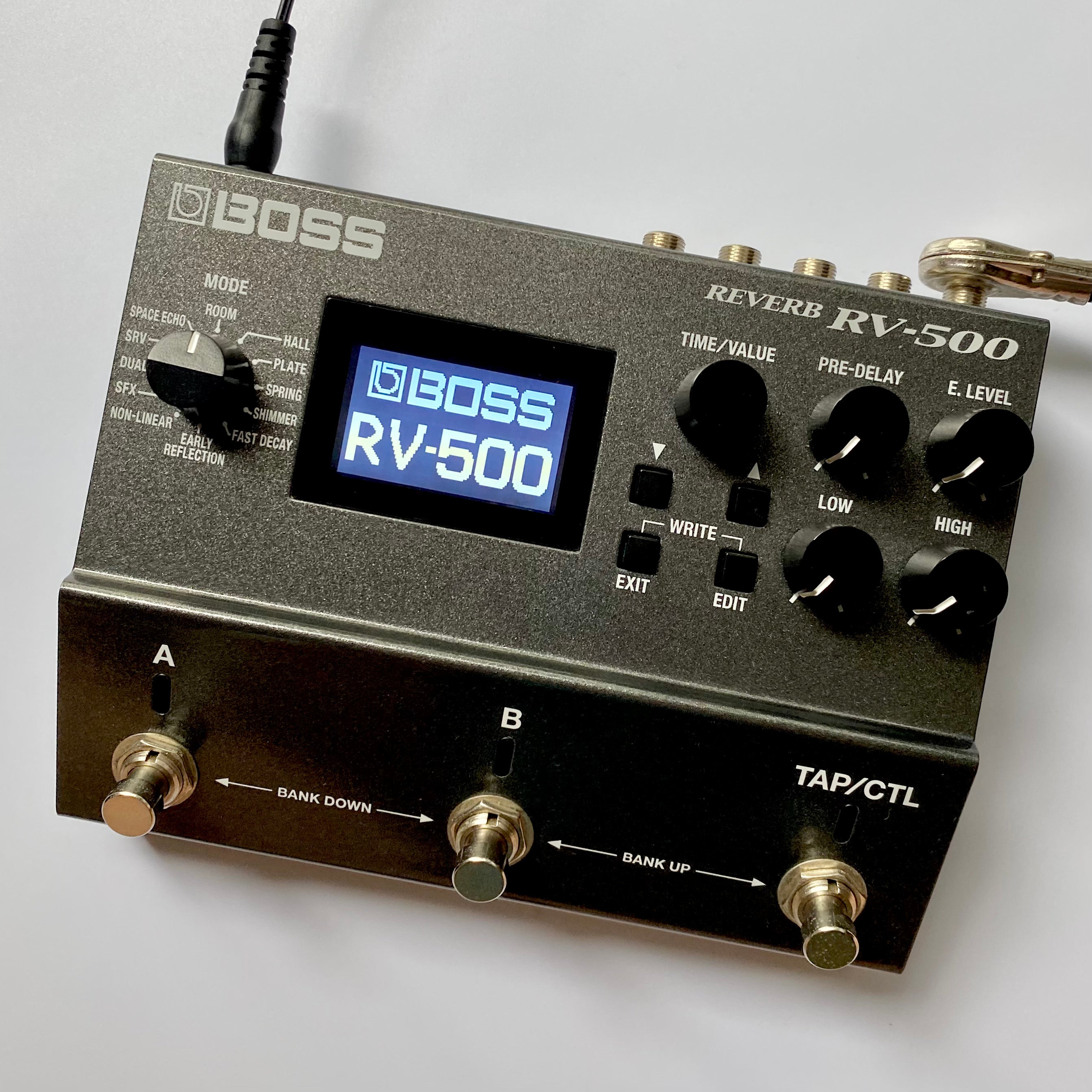 BOSS　リバーブ　エフェクター専門店ペダルディグ　中古]　RV-500