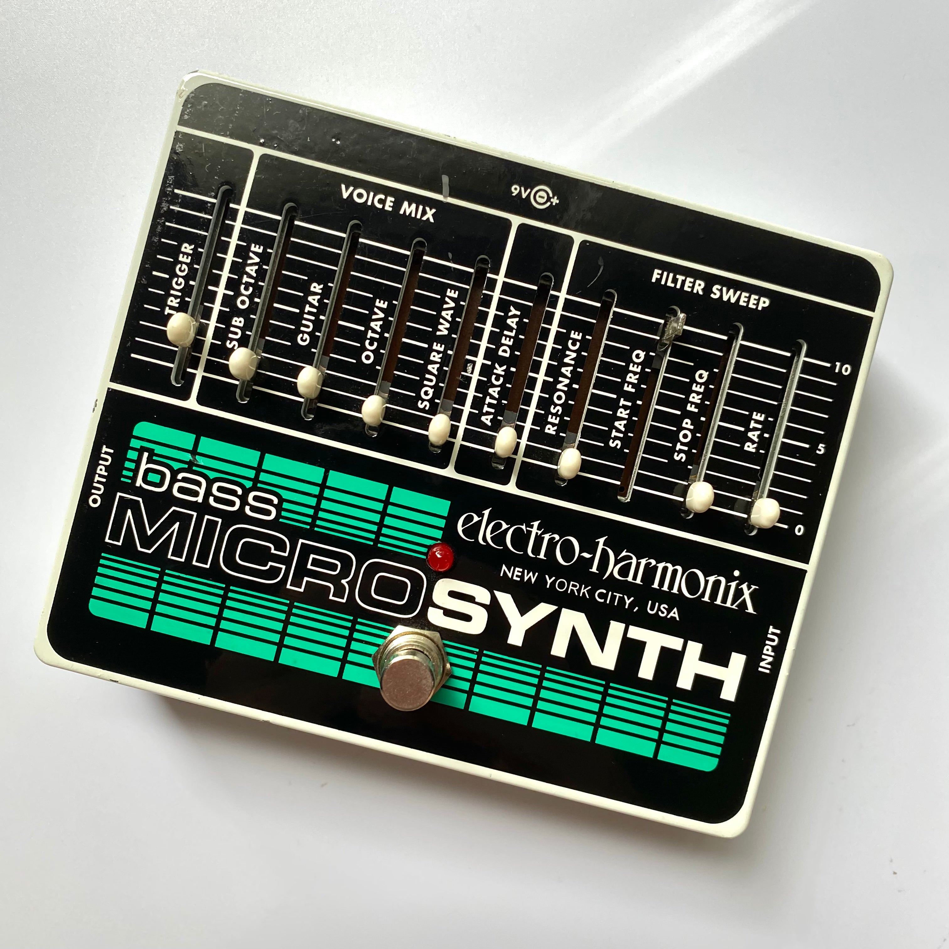 希少Electro-Harmonix BASS MicroSynthesizer