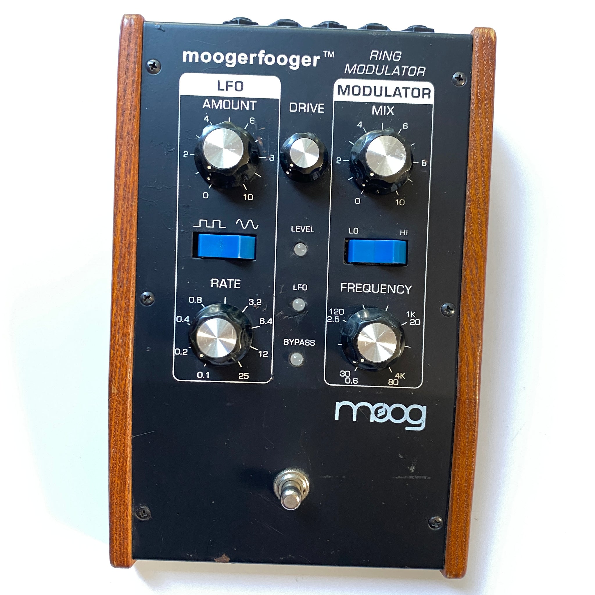 Moogerfooger MF-102 Ring Modulator