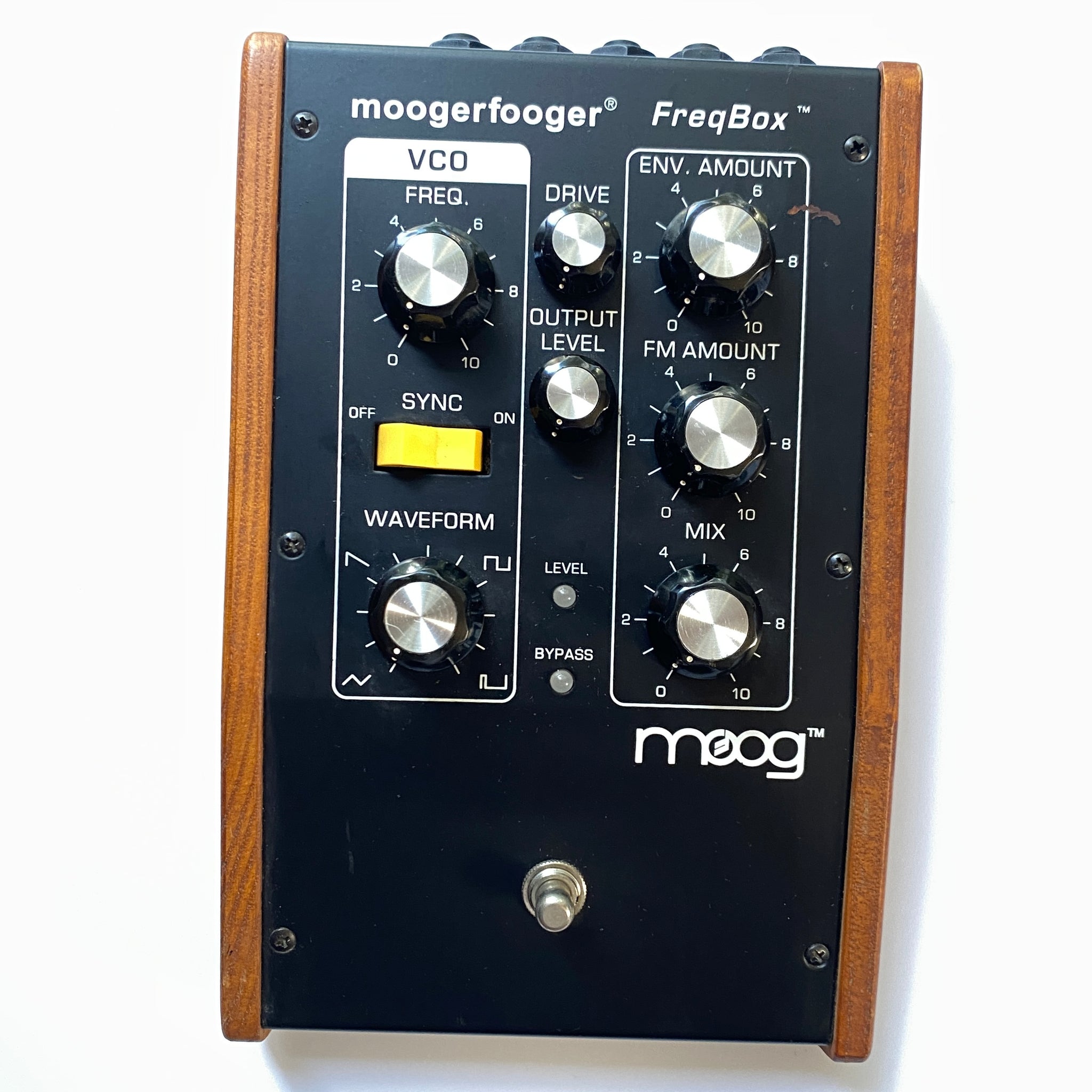 Moogerfooger MF-107 FreqBox