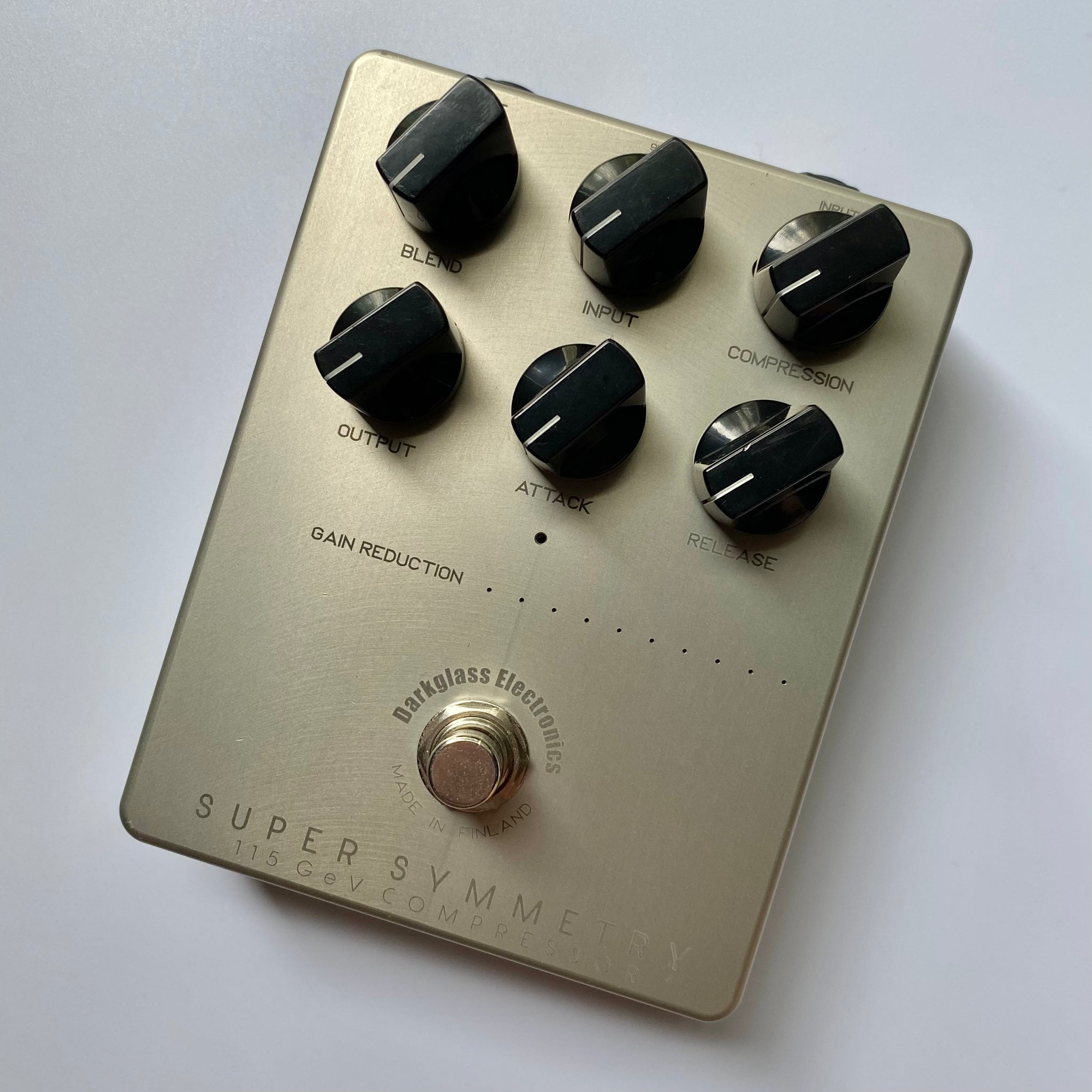 極美品】DARK GLASS ELECTRONICSNM903 エフェクター 極美品】DARK GLASS ELECTRONICSNM903 エフェクター
